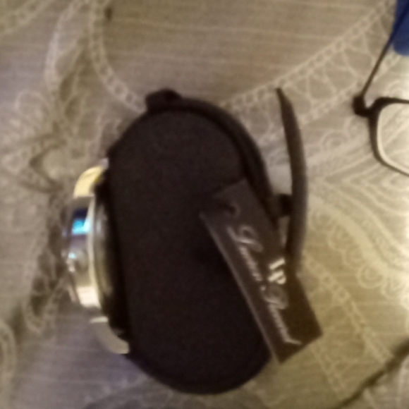 Lucien Piccard wrist watch new - Picture 3 of 6